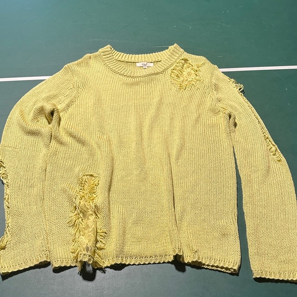 Sweater - Picture 1 of 5